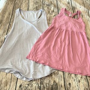 2 Workout tops size small: Gap Breathe & Athletic Essentials